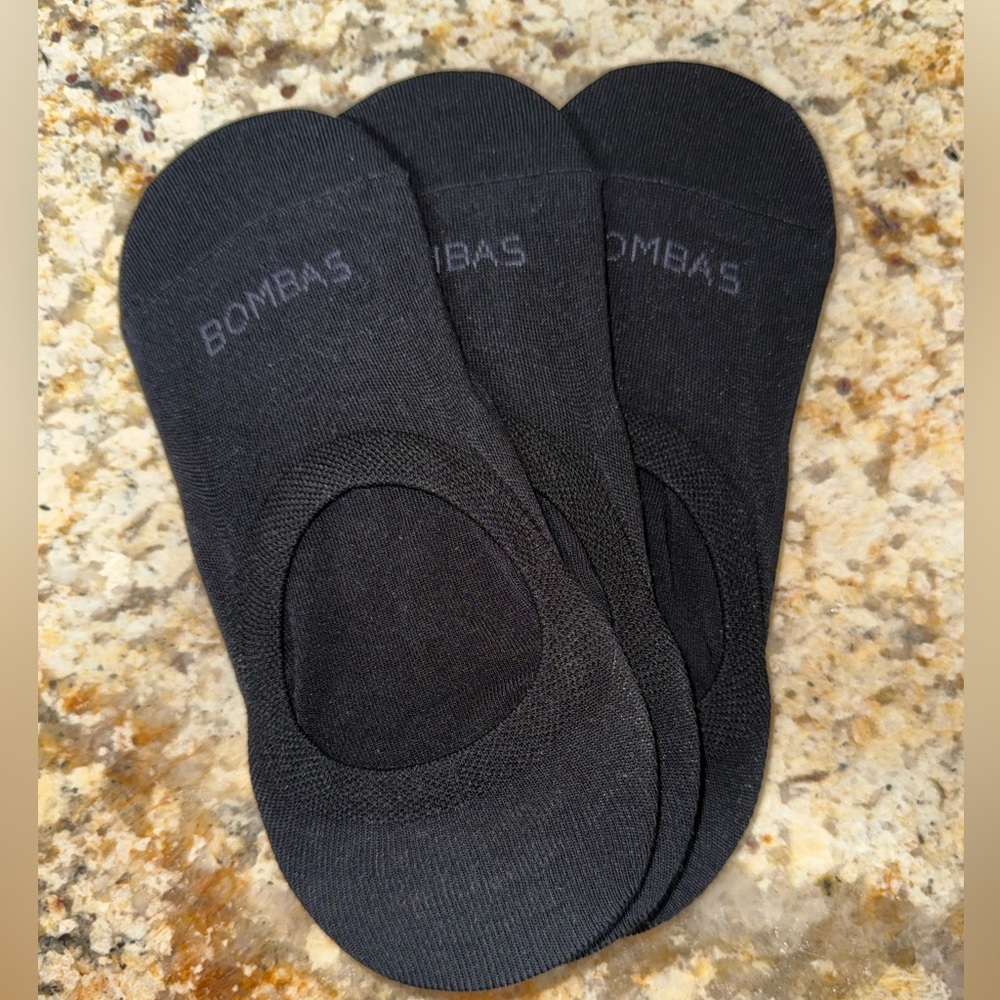 🖤 New Women’s Bombas Black Lightweight No Show Socks Size Medium
